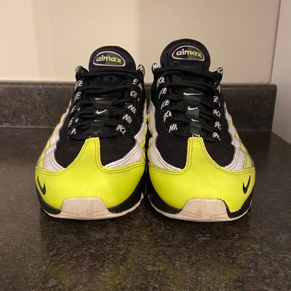 Nike Air Max 95 Premium 'Volt Glow' - Size 8.5 - Picture 3 of 10
